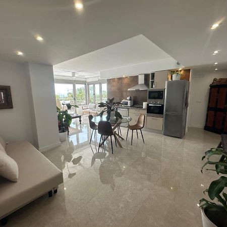 Apartament Penthouse Puerta De Pedregalejo Malaga Zewnętrze zdjęcie